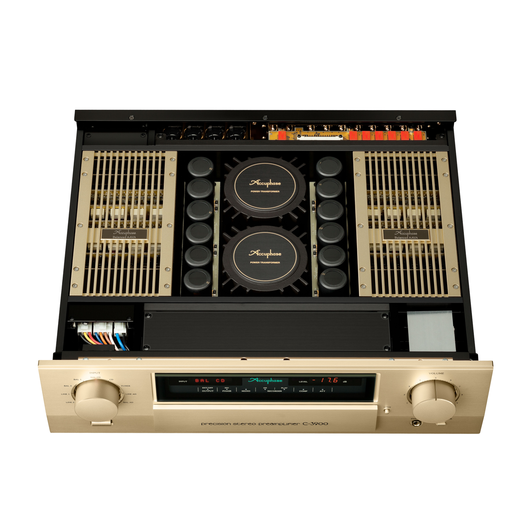 C-3900 | Préamplificateur