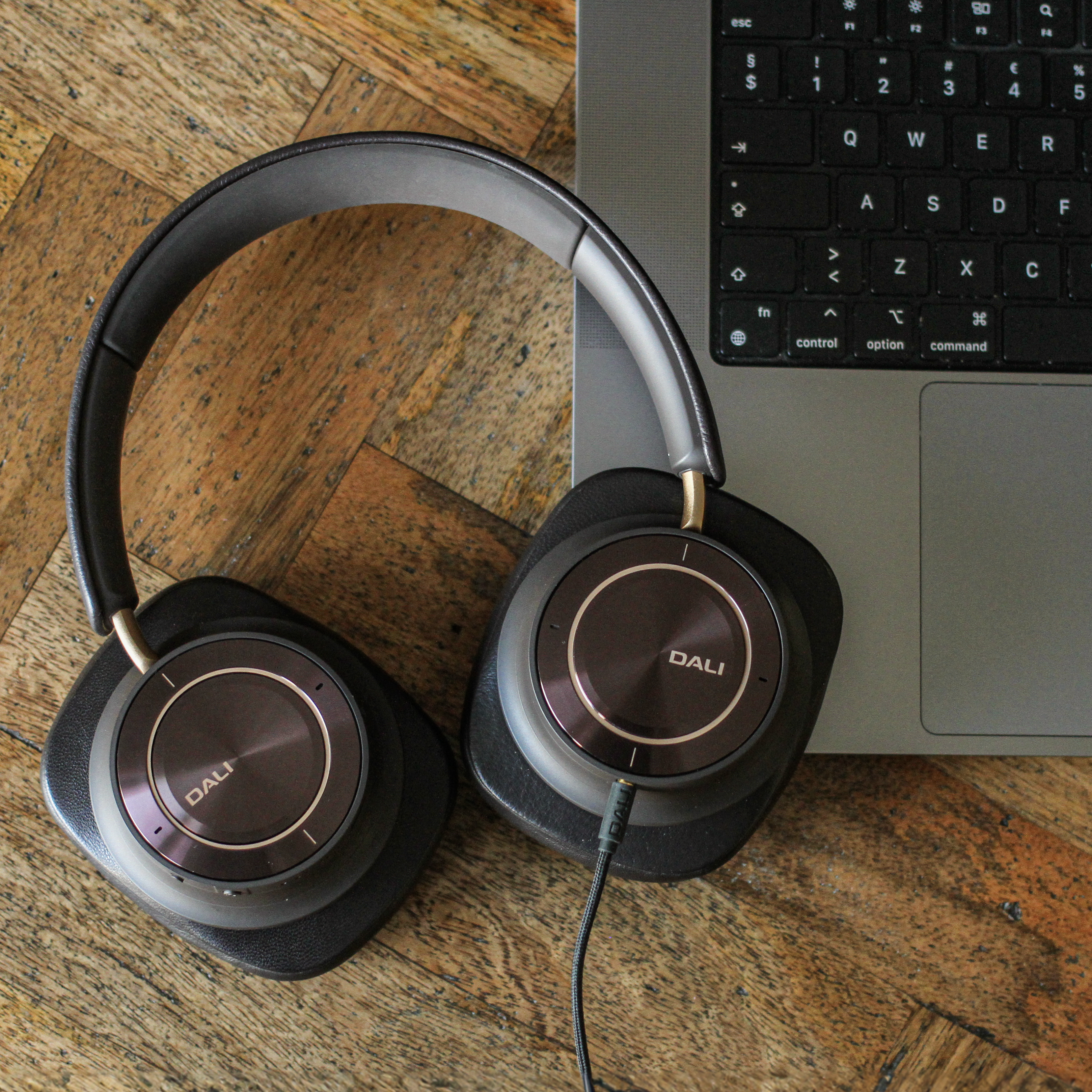 IO-12  | Casque Hi-Fi Sans Fil